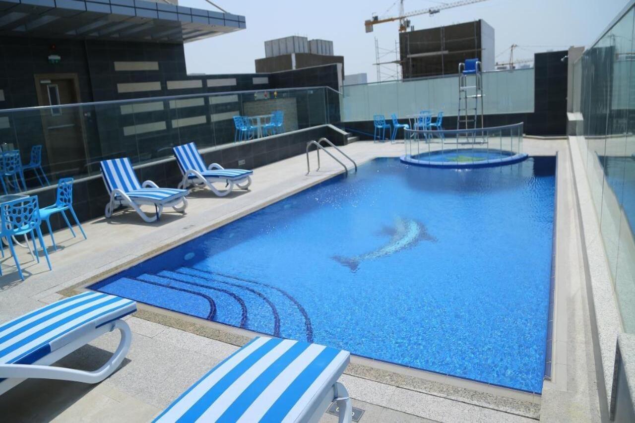 Tulip Al Barsha Hotel Apartment Дубай Экстерьер фото