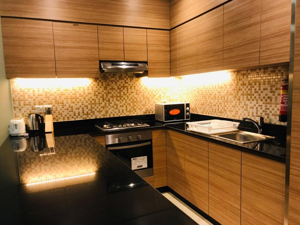 Tulip Al Barsha Hotel Apartment Дубай Экстерьер фото