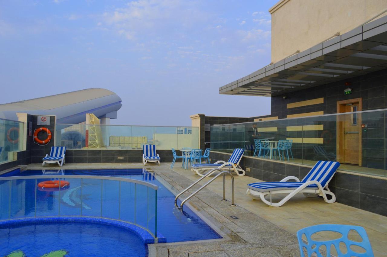 Tulip Al Barsha Hotel Apartment Дубай Экстерьер фото