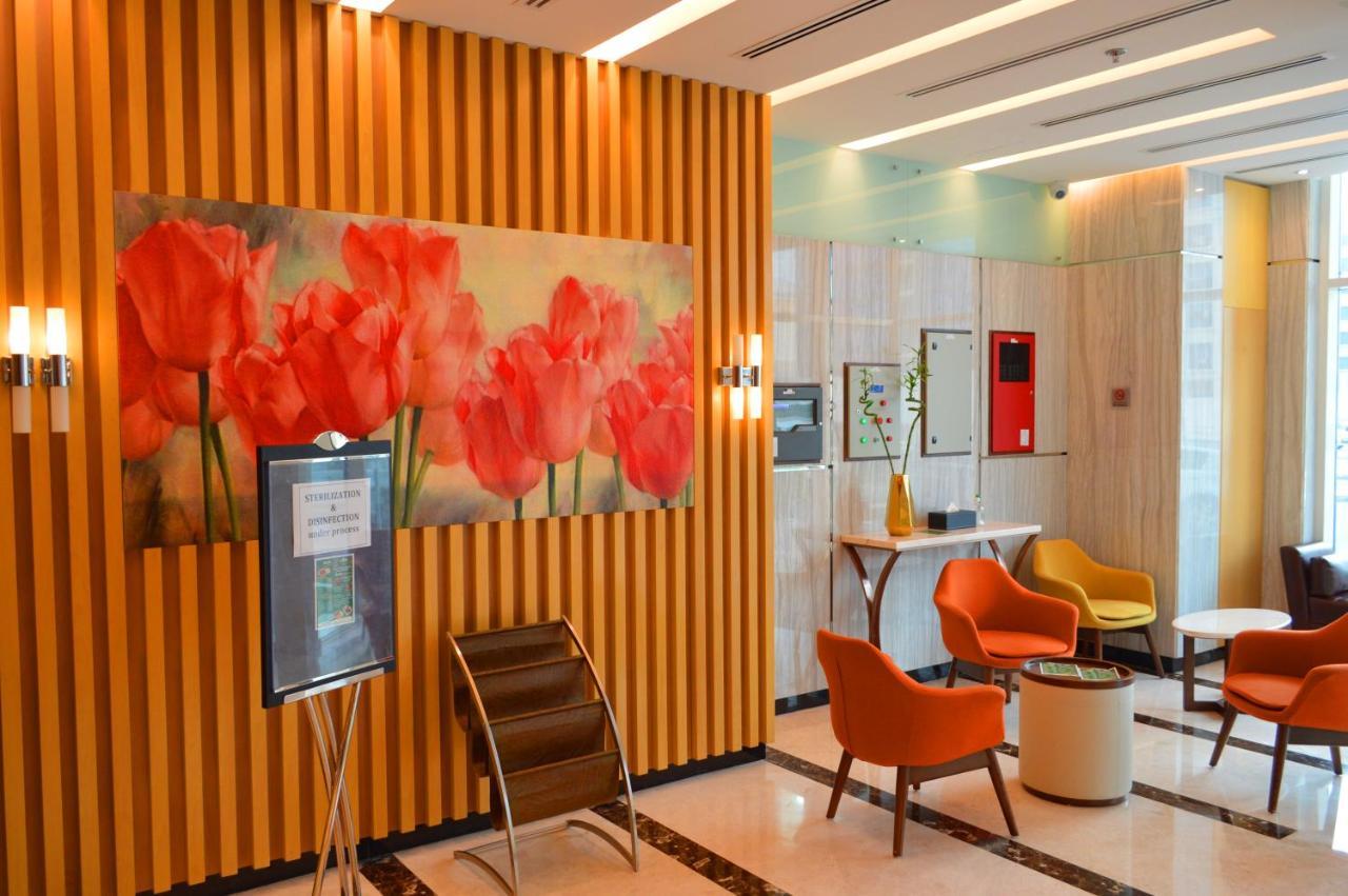 Tulip Al Barsha Hotel Apartment Дубай Экстерьер фото