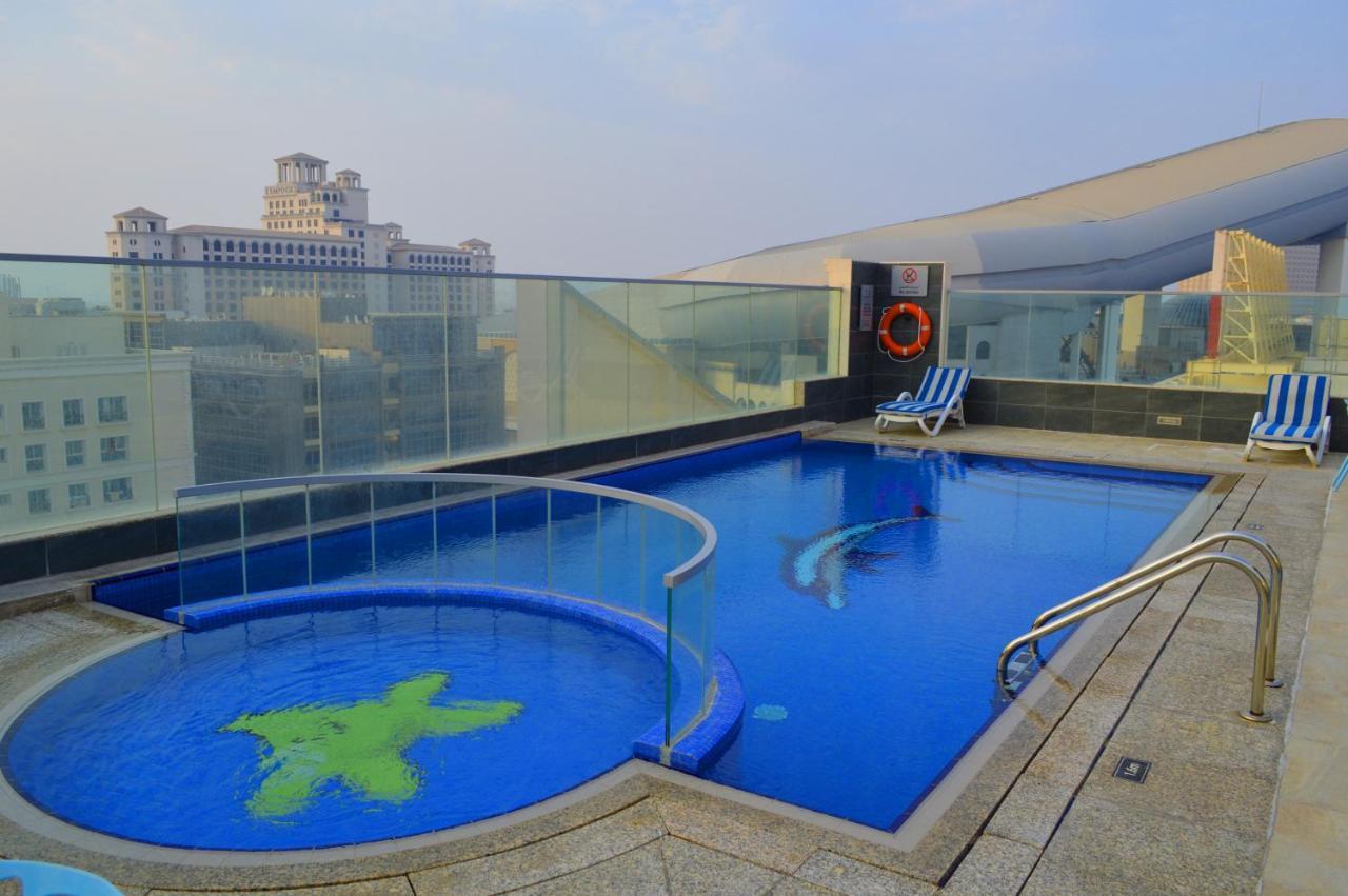 Tulip Al Barsha Hotel Apartment Дубай Экстерьер фото