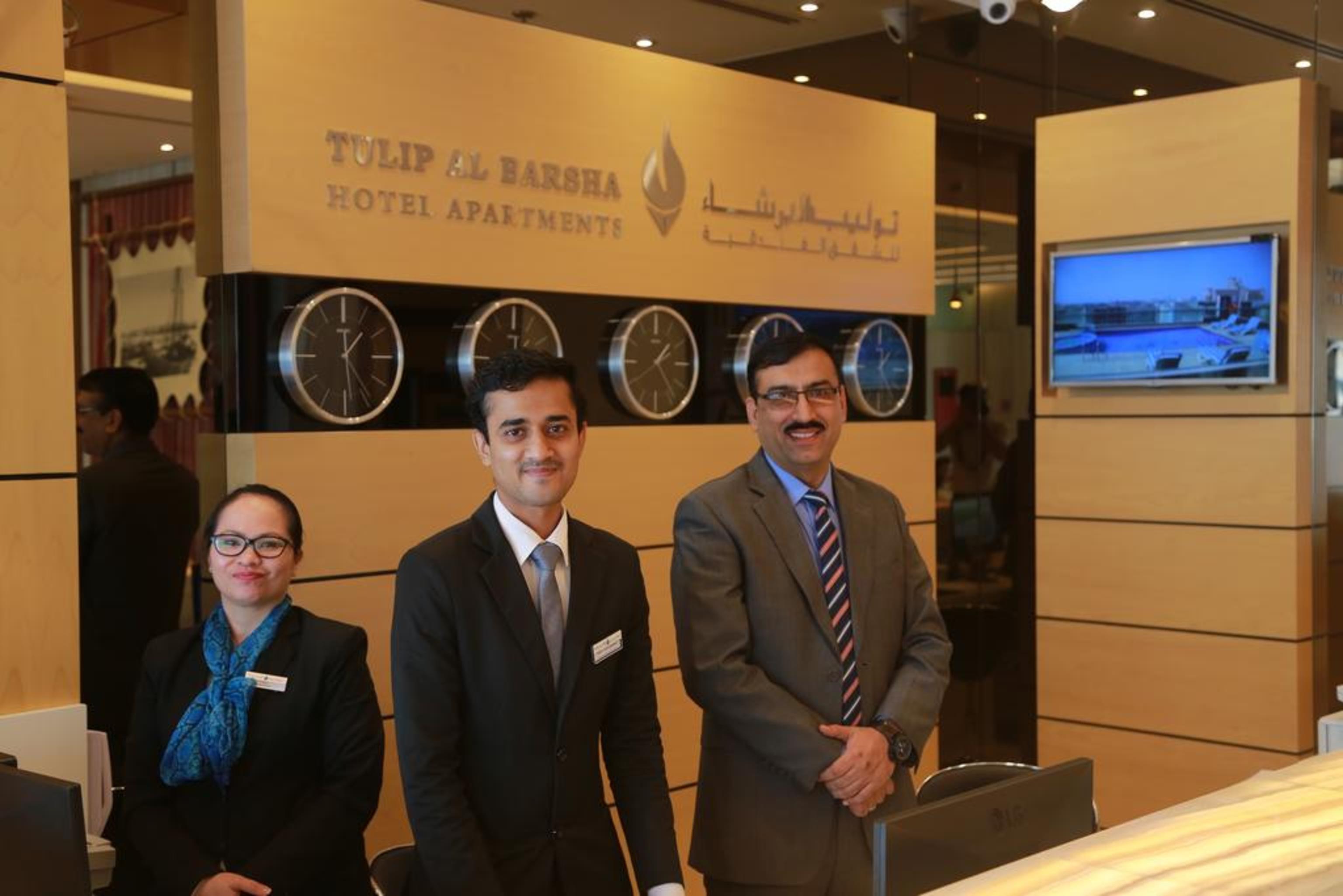 Tulip Al Barsha Hotel Apartment Дубай Экстерьер фото