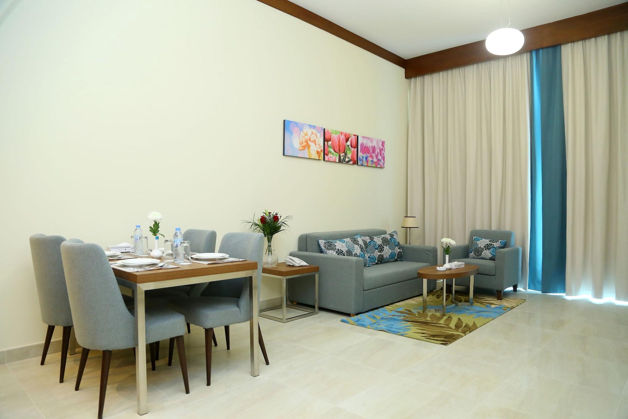 Tulip Al Barsha Hotel Apartment Дубай Экстерьер фото